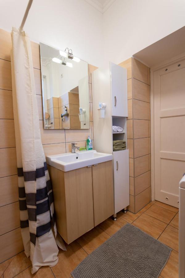 Sunbird Apartman Budapest Exteriör bild
