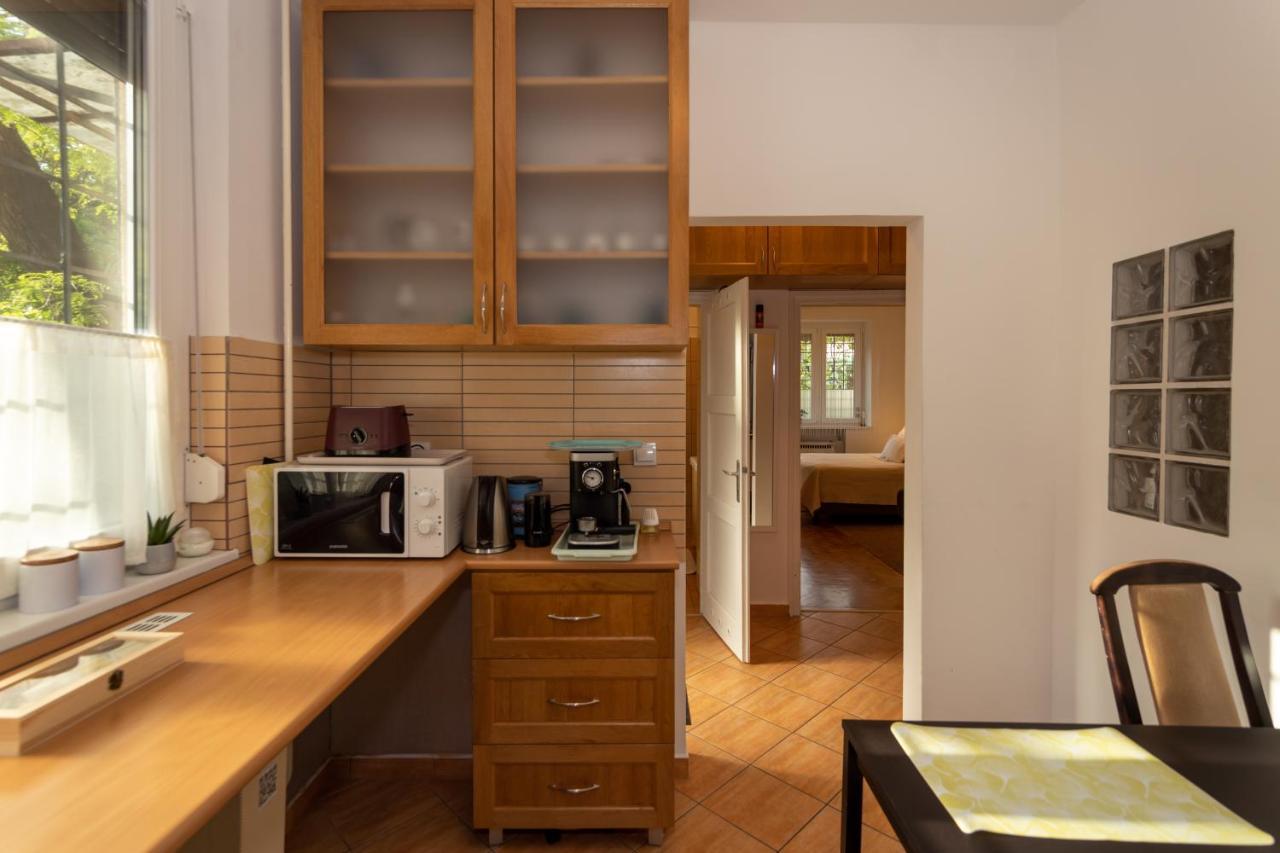 Sunbird Apartman Budapest Exteriör bild