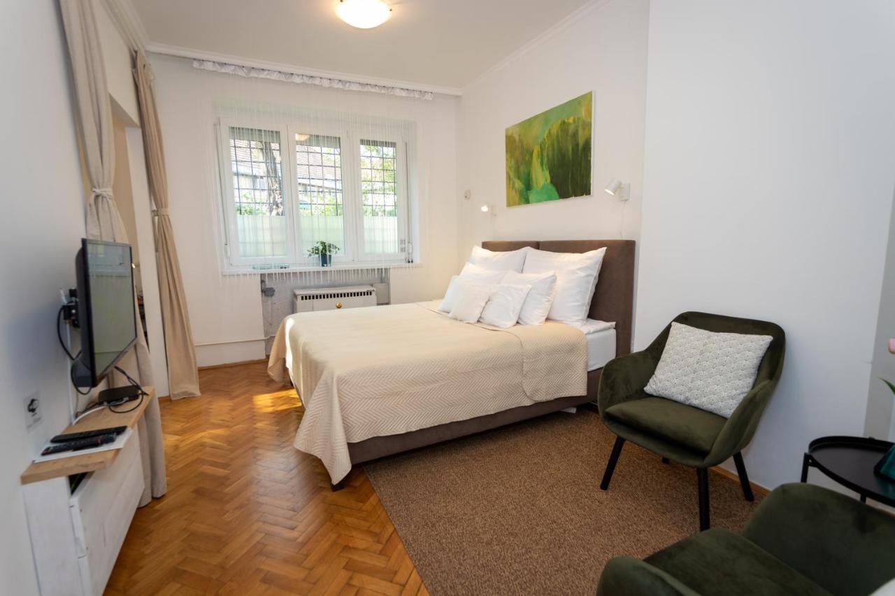 Sunbird Apartman Budapest Exteriör bild