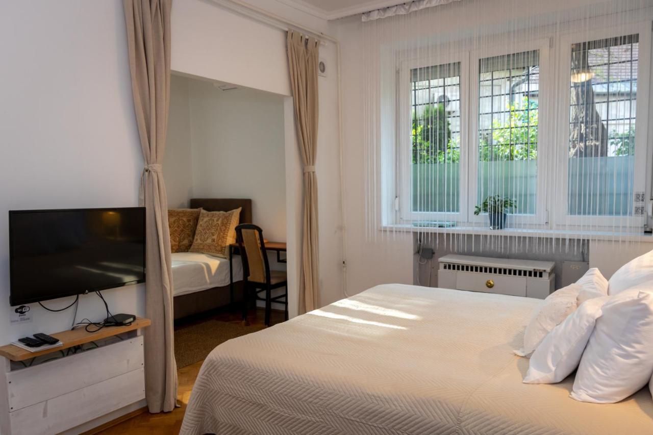 Sunbird Apartman Budapest Exteriör bild