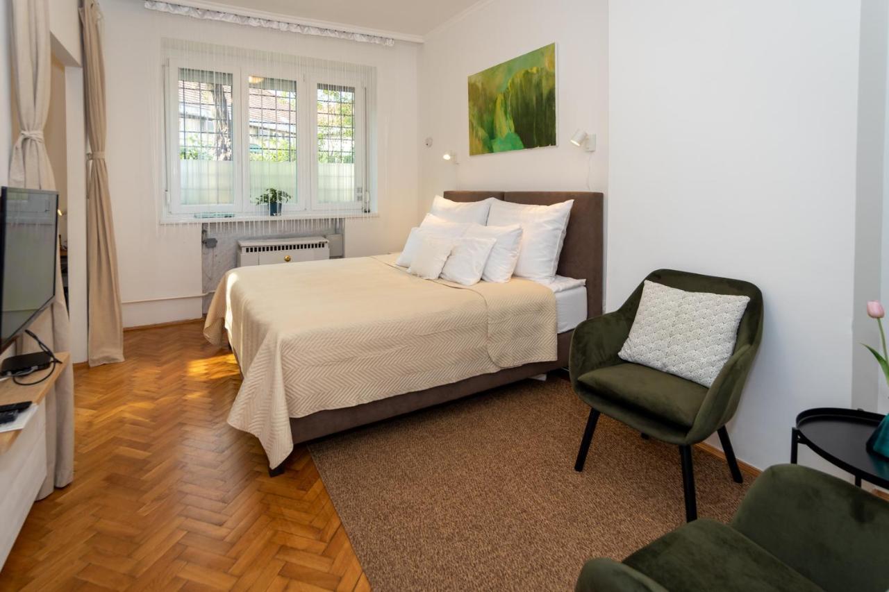 Sunbird Apartman Budapest Exteriör bild